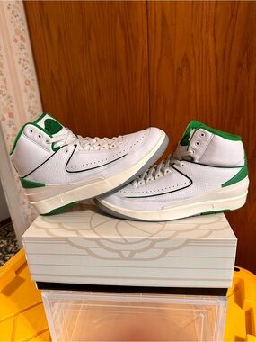 Jordan Air Jordan 2 Retro DR8884-103 White/Lucky Green/Sail Men's Sneakers 2023